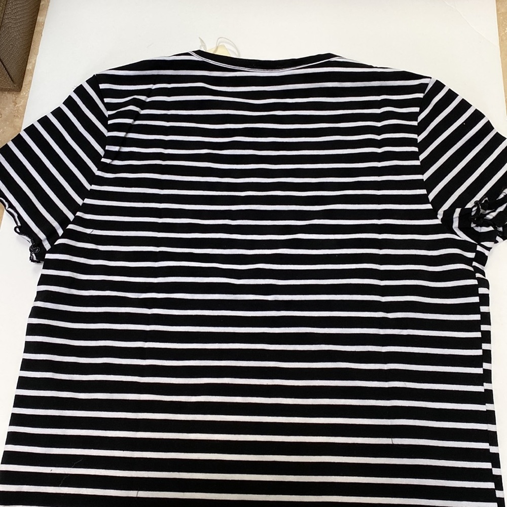 Good Luck Gem Top. Size L black/white stripe. - Picture 4 of 5